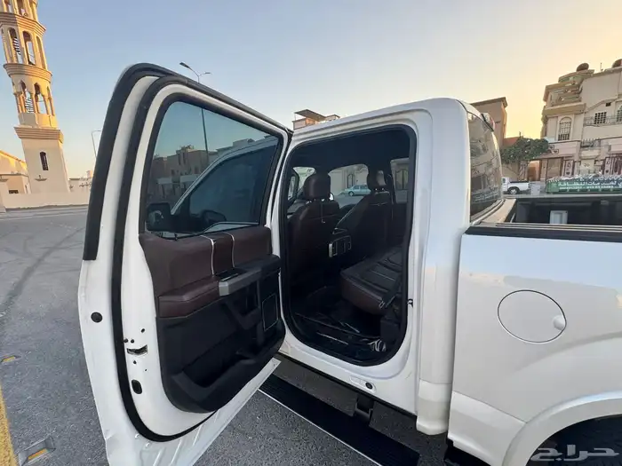 فورد F-150 بلاتينيوم 2016 12