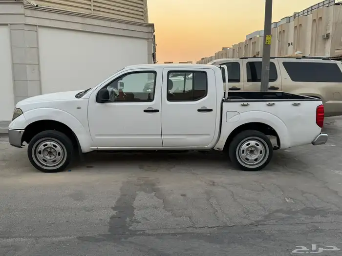 نافارا2008 5