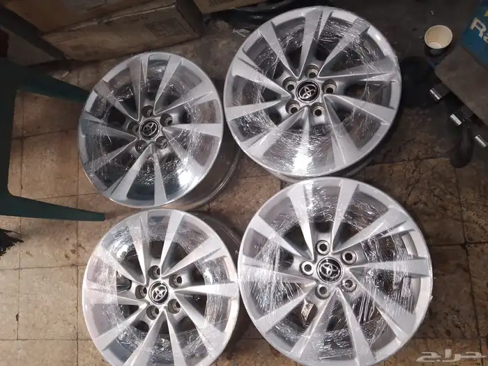 يوجد لدينا جميع انواع الجنوط وجميع مديلات السيارات 56