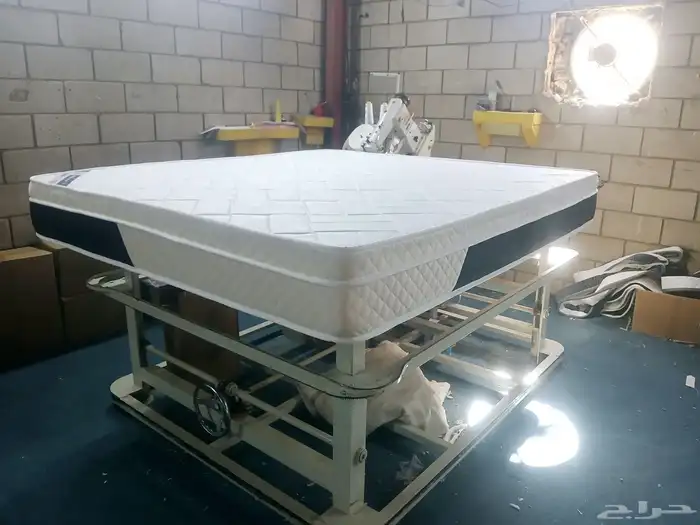 غرفة نوم كاملة  أثاث منزلي  سرير ودولاب وبطانيات 9