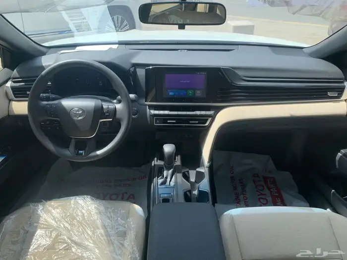 كامري E موديل 2025 سعودي صاادر لوحة 3