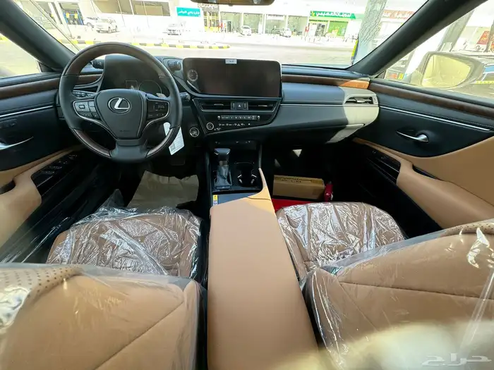 لكزس 2025 ES350 CC بريمي 4