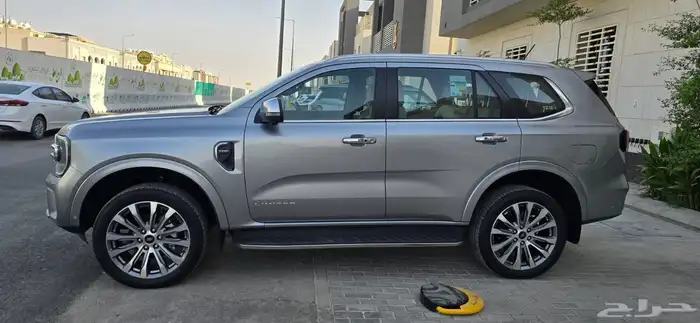 فورد ايفرست ليمتد مديل 2024 8