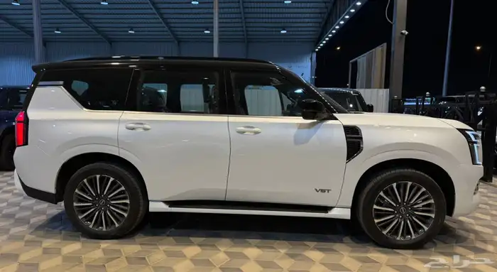 نيسان باترول بلاتينيوم. 2026 1