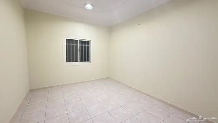 عمارة كاملة على شارعين للايجار السنوي 9