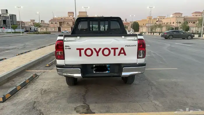 هايلوكس سلق 2024 دبل ديزل سعودية قير عادي 1