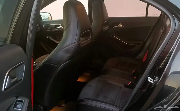 مرسيدس A45 موديل 2014 AMG اسبورت للبيع 17