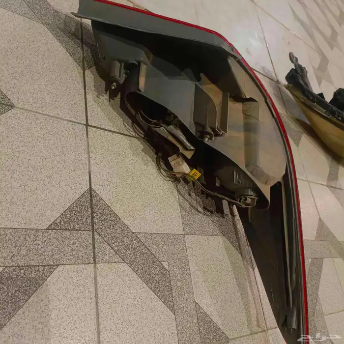 شمعه امامي يسار واسطب اصطب خلفي يسار 3