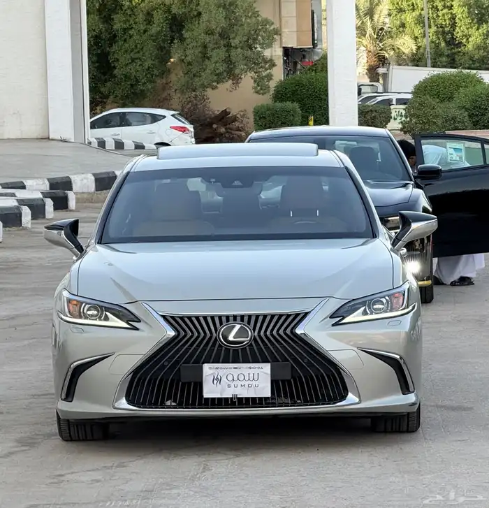 لكزس Es350 CC موديل 2020 شرط 0