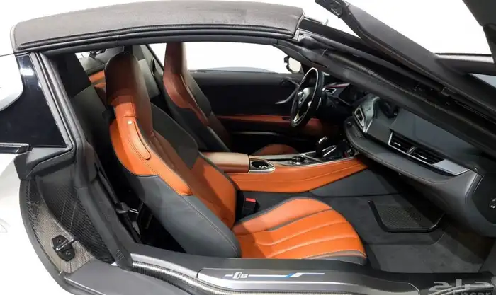 BMW i8 2020 10