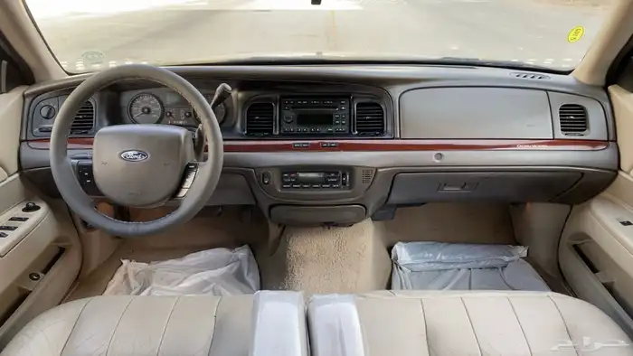 فورد كراون فكتوريا 2011 وكاله فل كامل 13