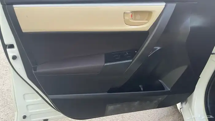 تويوتا كورولا 2018 في قمة النظافة 10