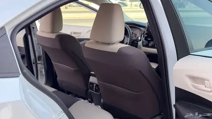 تويوتا كورولا وكاله 2 لتر 11