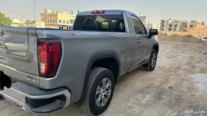 جمس سييرا غماره SLE 2024 رمادي ماشي 14 الف 2
