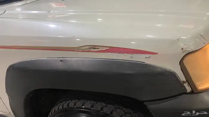 نيسان 6