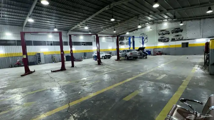 تأجير رافعات مكانيك وكهرباء وقسم سمكرة للتأجير النسيم 0