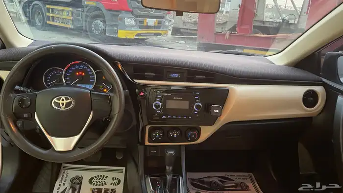 تويوتا كورولا 2018 في قمة النظافة 14