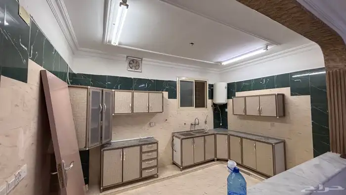 للبيع دورعلوي في حي البساتين 180 الف حد 6