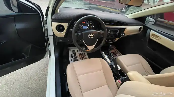 تويوتا كورولا 2018 في قمة النظافة 11
