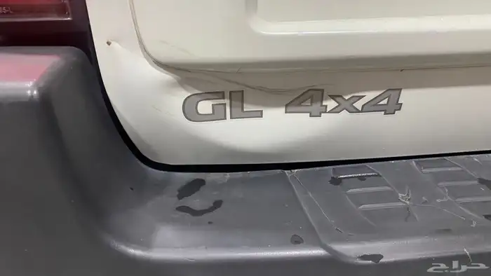 نيسان 5