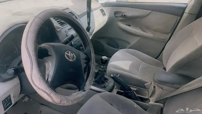 كرولا 2011 قير عادي للبيع 2