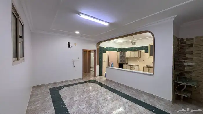 للبيع دورعلوي في حي البساتين 180 الف حد 7