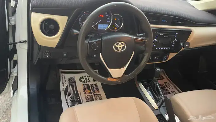 تويوتا كورولا 2018 في قمة النظافة 12