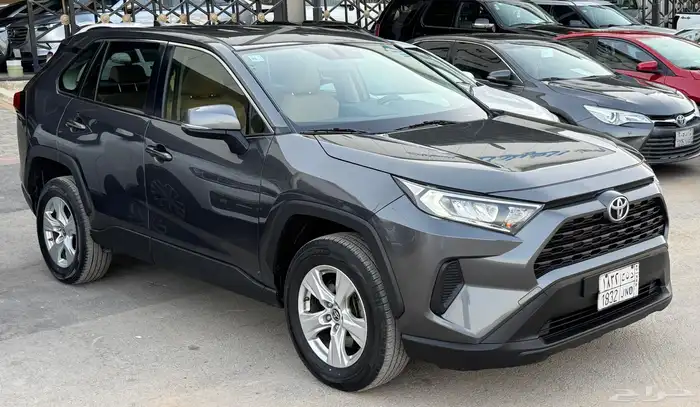 تويوتا راف فور 2021 بنزين 1