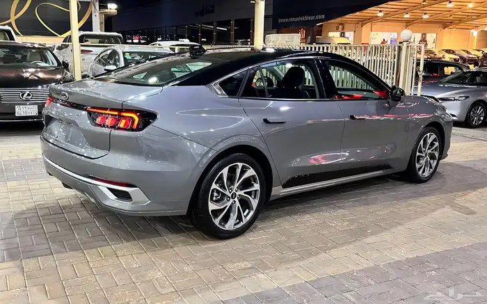 فورد توروس 2025 فل كامل نظيف جدا 3