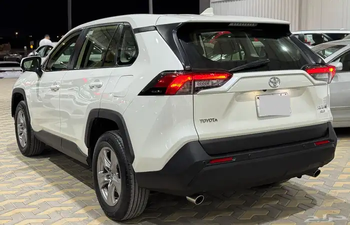 تويوتا راف فور استاندر دبل 2022 14