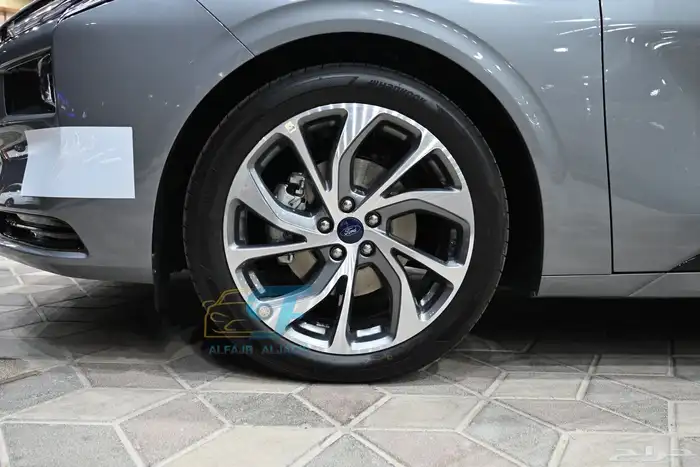 تورس تيتانيوم 2026 9