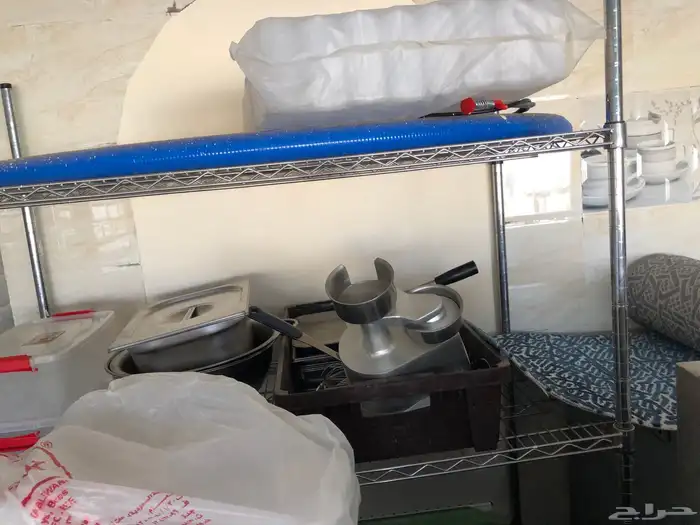 أغراض مطعم شاورما وبوفية 7