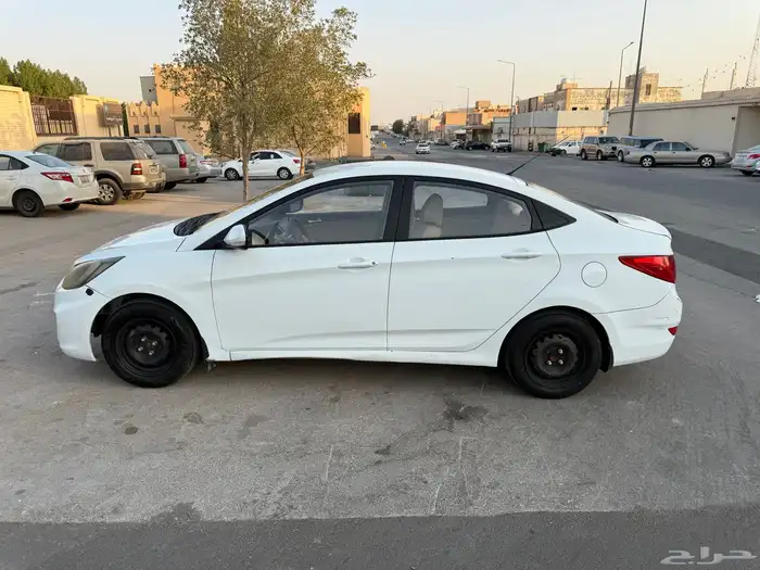 للبيع أكسنت 2014 7
