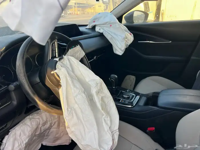 مازدا 2024 مصدوم CX30 فل كامل 6