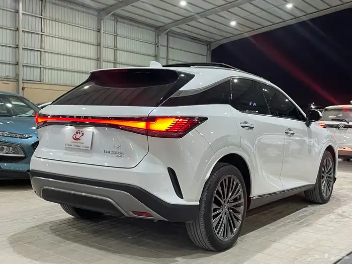 لكزس 2023 Rx350 سعودي سقف بانوراما(هايبرد)2.5H 5