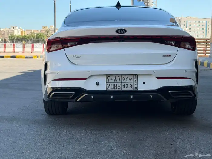 كيا K5 4