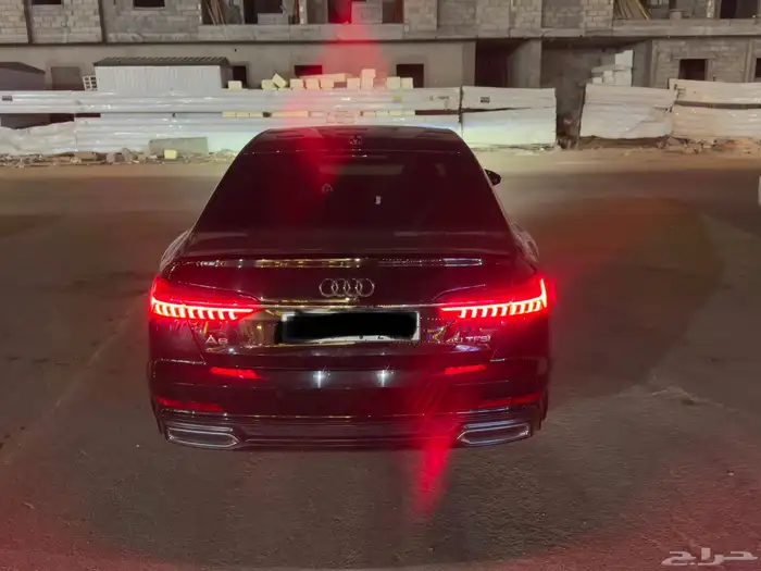 audi A6 2022 S-line 1