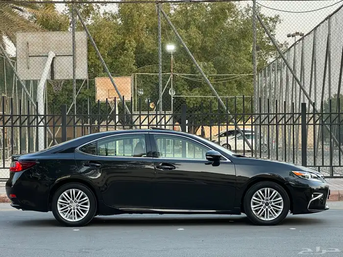 لكزس ES350 2017 سعودي 5