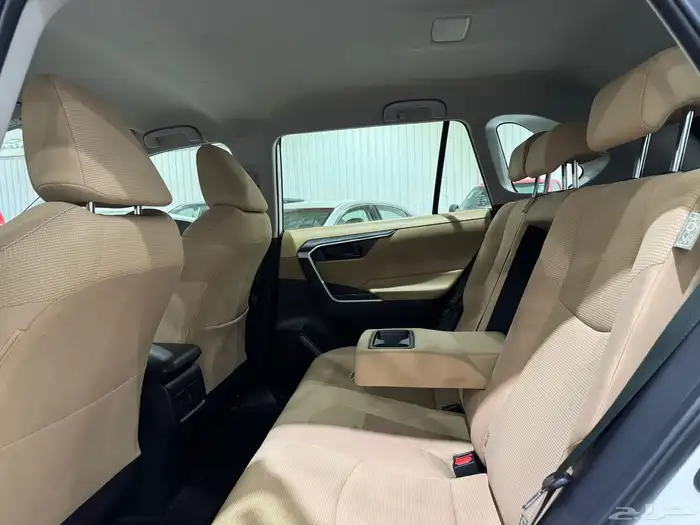 تويوتا راف فور استاندر دبل 2022 10