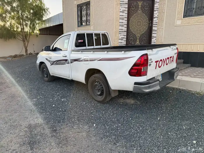 هايلوكس توصيل مشاوير داخل الجنوب وخارجها 0