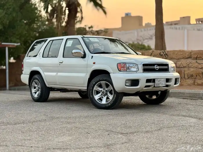 للبيع نيسان باثفندر 2005 ((فل كامل)) نظيف 19