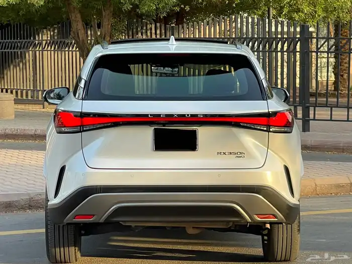 لكزس-RX350h-2023(ممشي69الف) 10