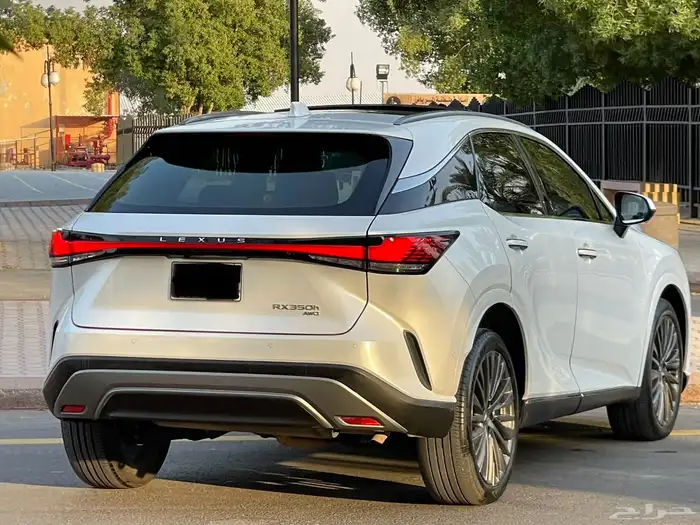 لكزس-RX350h-2023(ممشي69الف) 9