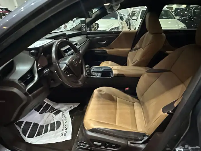 لكزس ES 350 موديل 2019 استاندر 7