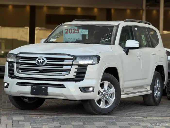 تويوتا لاندكروزر GXR 2 موديل 2025 كاش واقساط 1