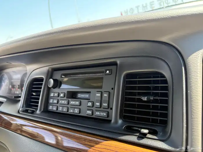 فورد فكتوريا مخزن 26