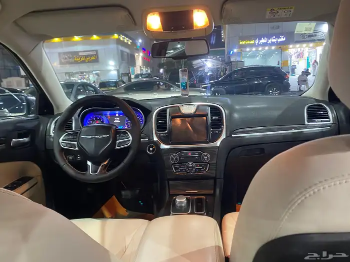 كرايسلر 2018 v6 ستندر 16