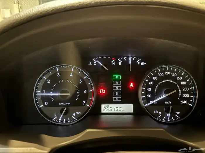 لاندكروزر 2014 7