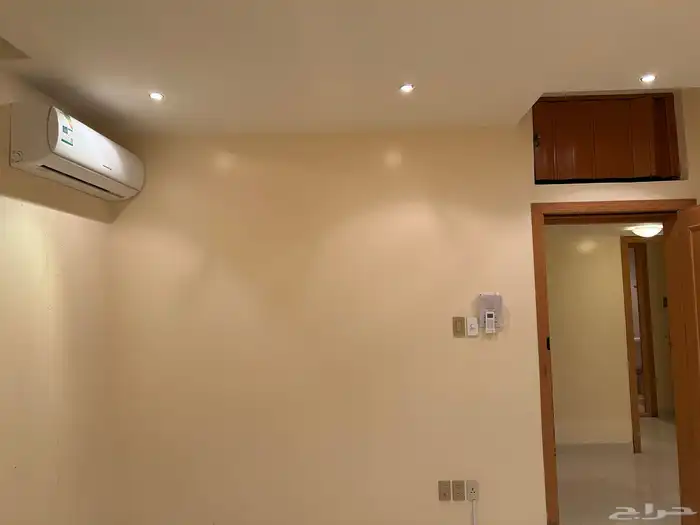 شقة للإيجار.الخبر حي الحمرا خلف مجمع الشبيلي 13