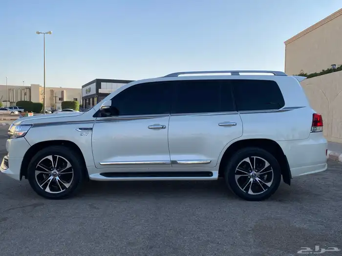 تويوتا لاندكلوزر 2016 فل كامل 3